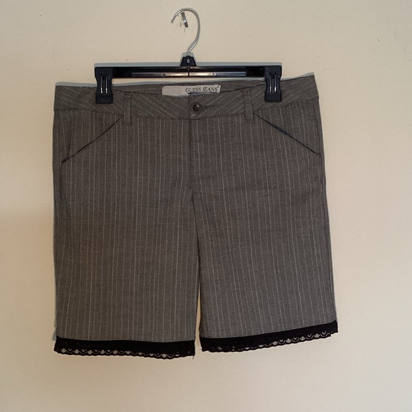 GUESS Gray Striped Women’s Shorts - Picture 1 of 3